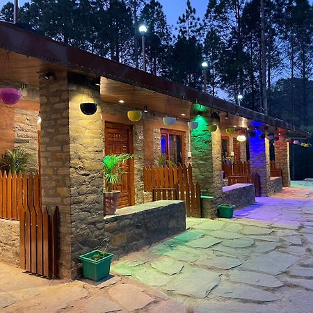Nature Villaas Basa Homestay Pauri 外观 照片